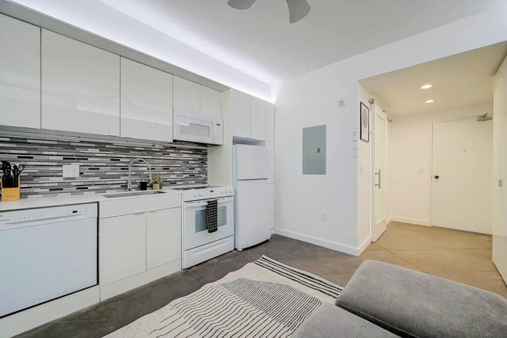 קליבלנד Kcm Tremont Oaks Apartments 3 מראה חיצוני תמונה